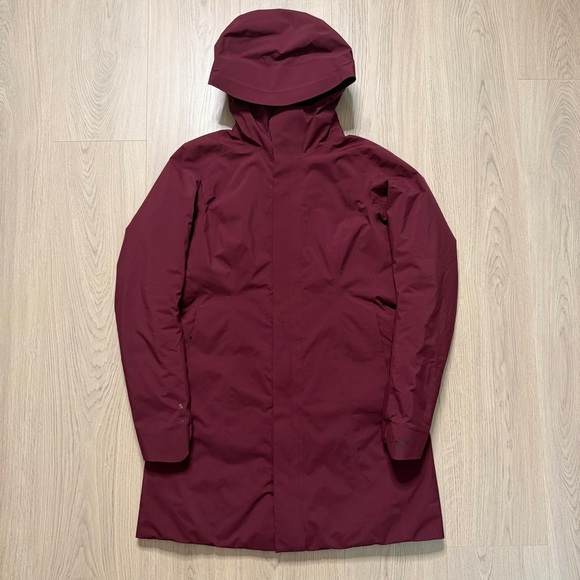 Sold - Picture 1 of 16